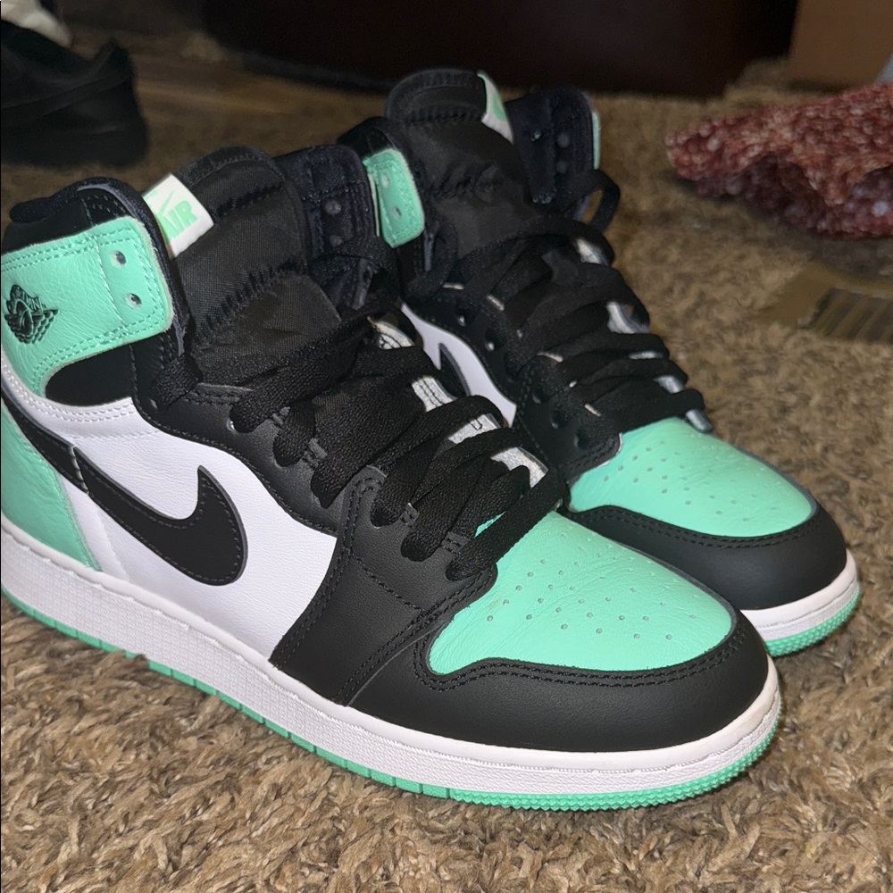 Nike Air Jordan 1 High OG Black White Mint